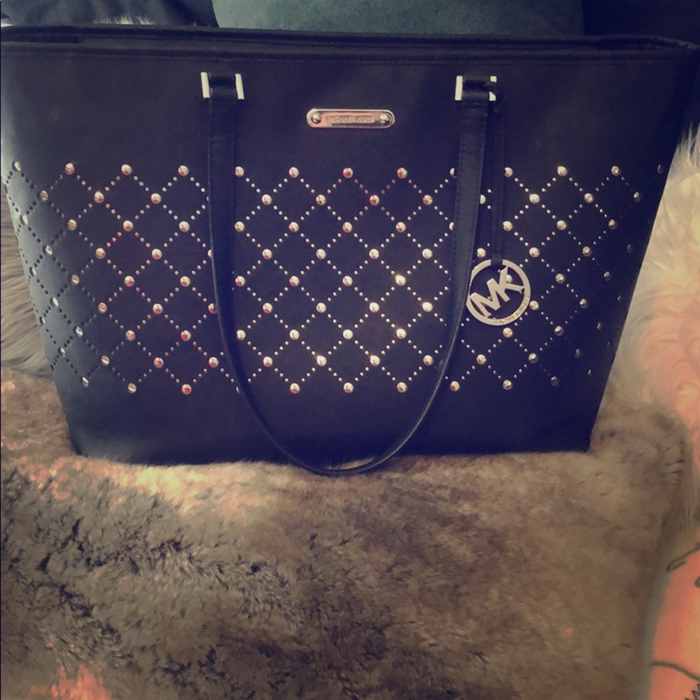 Michael Kors purse